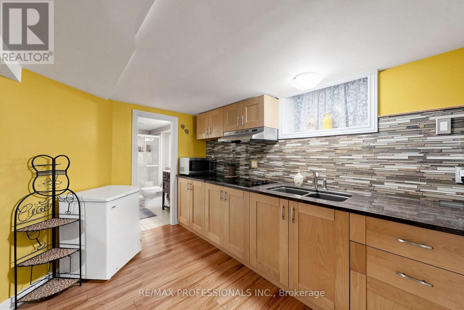 9 Annis Road, Toronto, Ontario  M1M 2Y8 - Photo 36 - E13647348