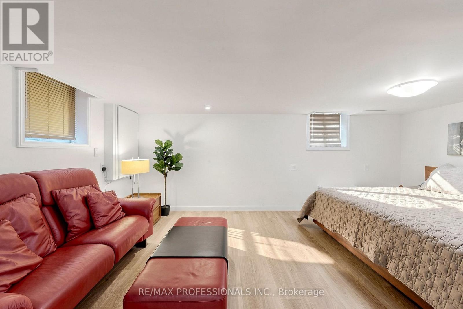 9 Annis Road, Toronto, Ontario  M1M 2Y8 - Photo 40 - E13647348