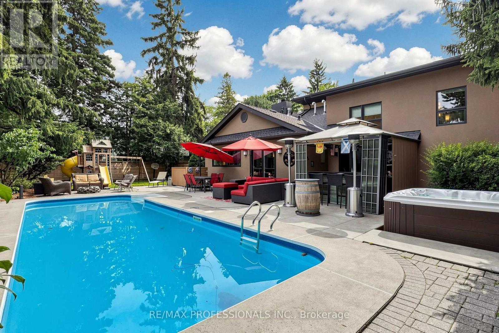9 Annis Road, Toronto, Ontario  M1M 2Y8 - Photo 47 - E13647348