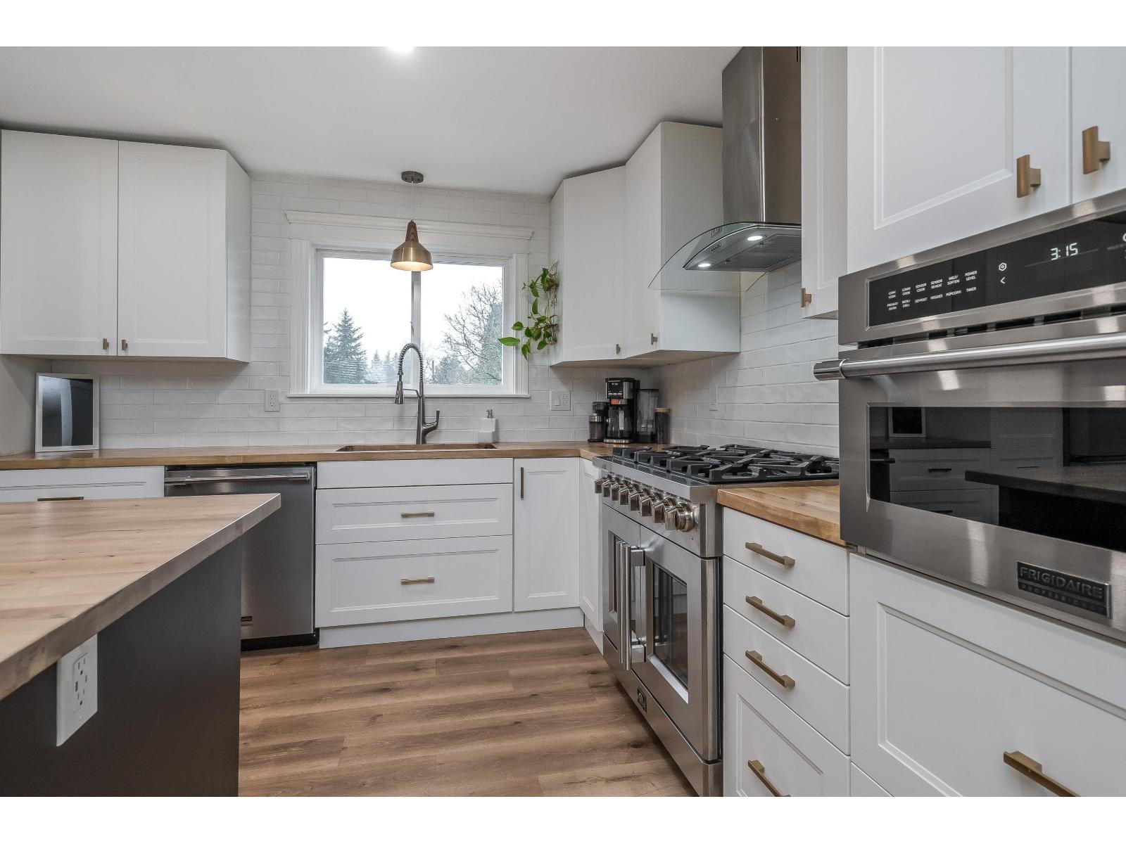 5751 246b Street, Langley, British Columbia  V2Z 1H2 - Photo 12 - R3101266