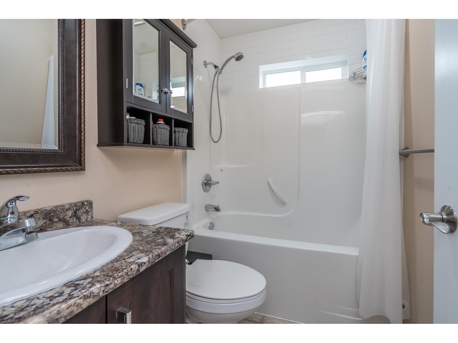 5751 246b Street, Langley, British Columbia  V2Z 1H2 - Photo 34 - R3101266