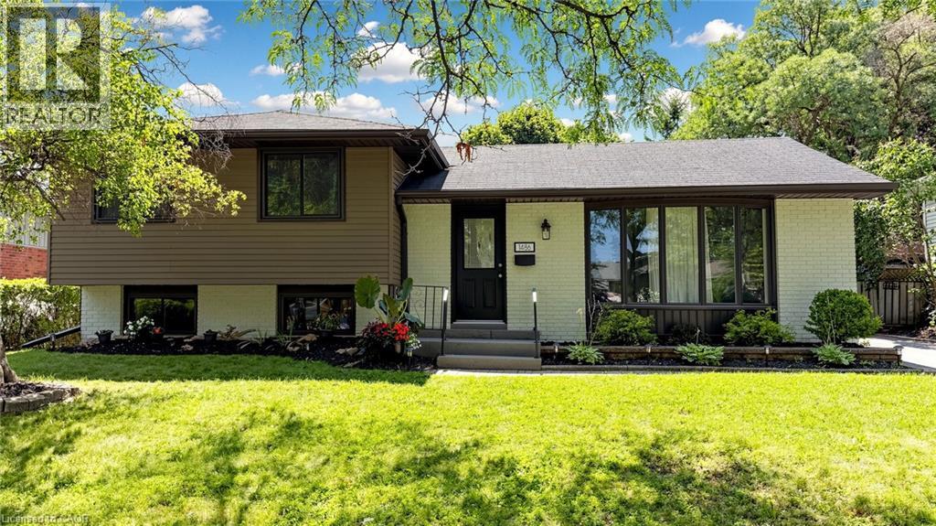 1486 BARKER Avenue, Burlington, Ontario