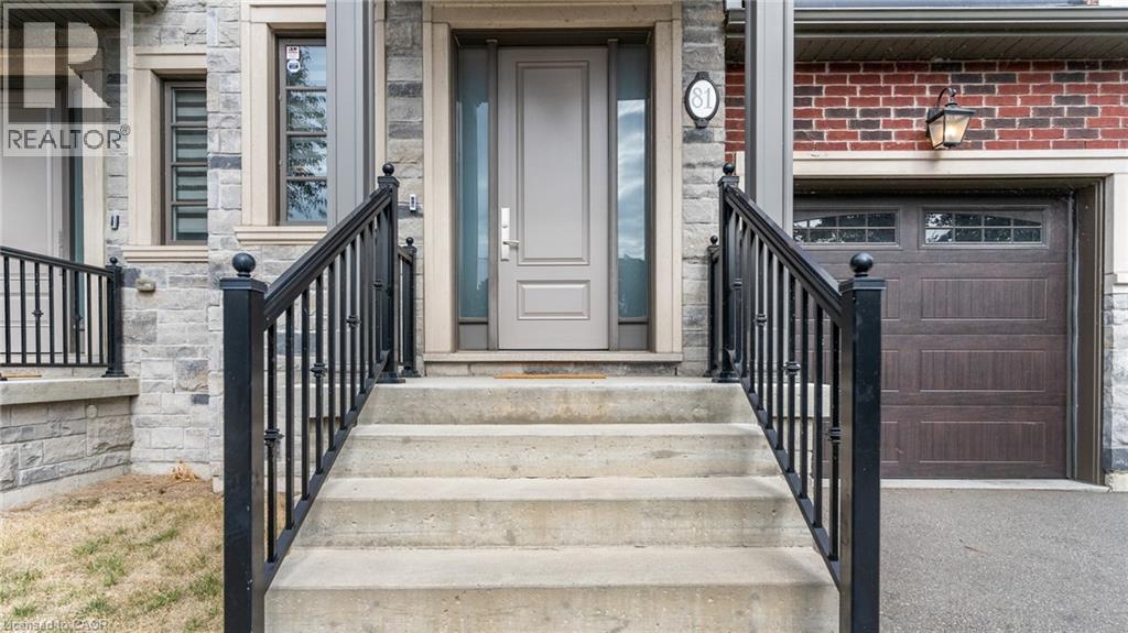 81 Brock Street, Halton, Ontario  L6K 2Y9 - Photo 3 - 40853924