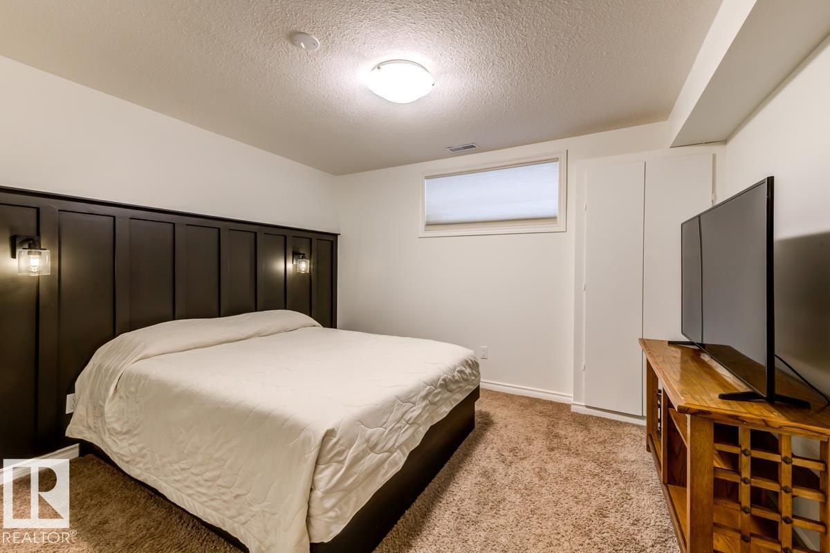 854 Chahley Wy NW, Edmonton, Alberta  T6M 0C7 - Photo 44 - E4502472