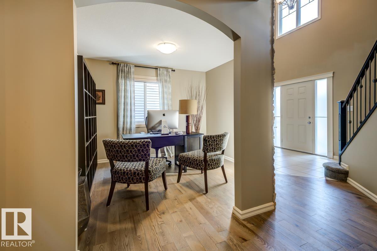 854 Chahley Wy NW, Edmonton, Alberta  T6M 0C7 - Photo 6 - E4502472