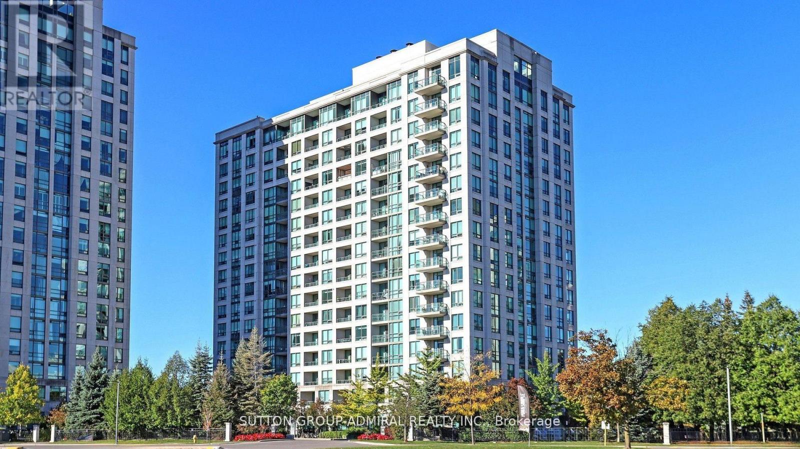 806 - 100 Promenade Circle, Vaughan, Ontario  L4J 7W7 - Photo 1 - N13647320