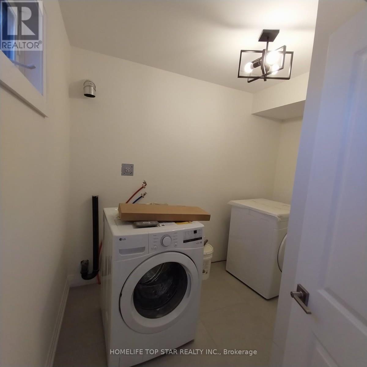 172 Morning Dove Dr - Coach House Road, Markham, Ontario  L6B 1L6 - Photo 11 - N13647354