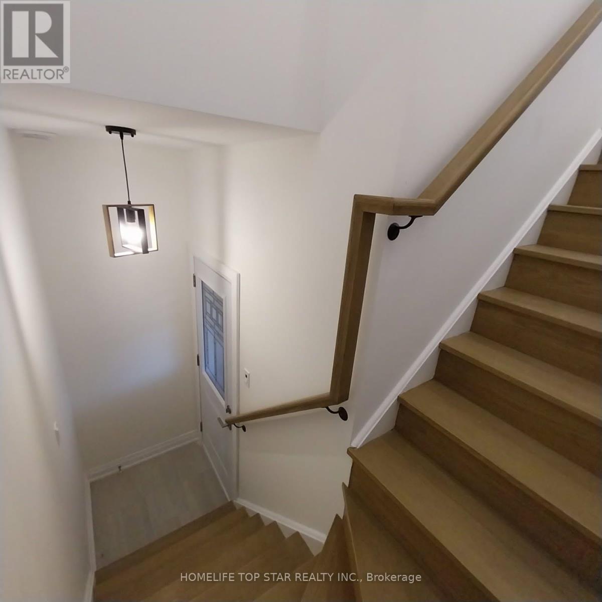 172 Morning Dove Dr - Coach House Road, Markham, Ontario  L6B 1L6 - Photo 2 - N13647354