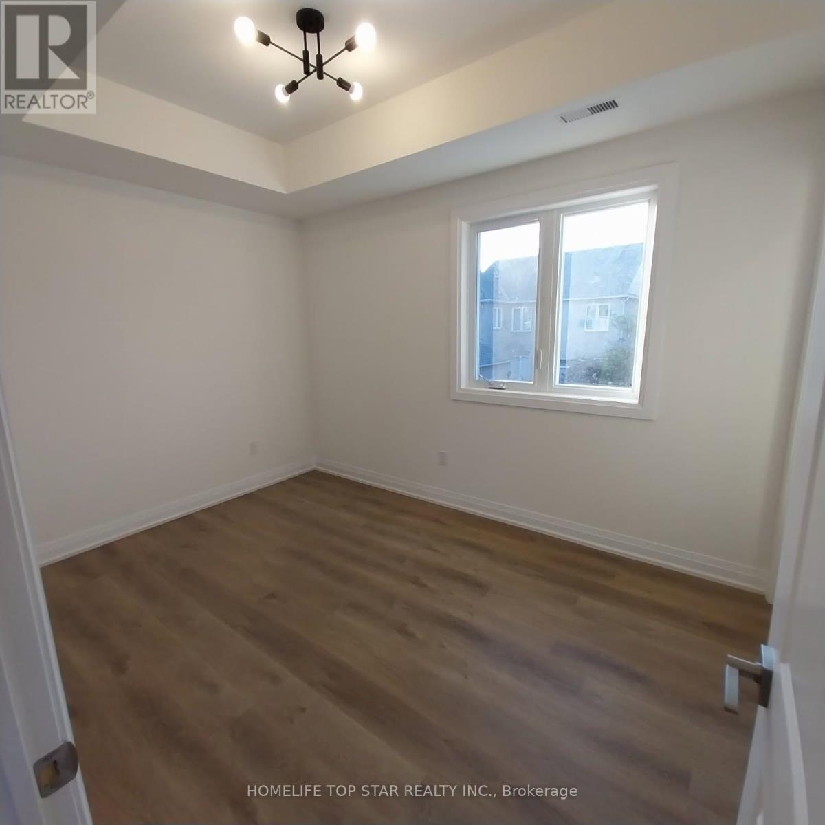 172 Morning Dove Dr - Coach House Road, Markham, Ontario  L6B 1L6 - Photo 9 - N13647354