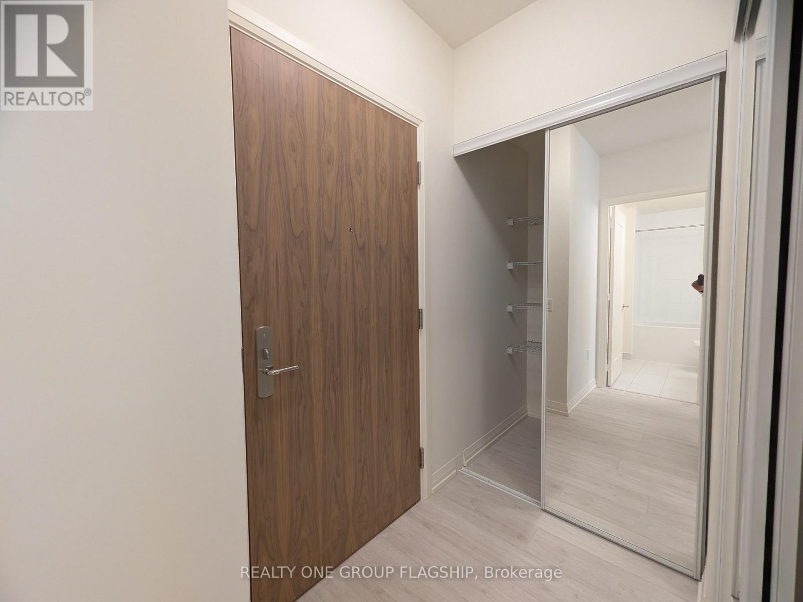 603 - 27 Korda Gate, Vaughan, Ontario  L4K 0M6 - Photo 2 - N13647372