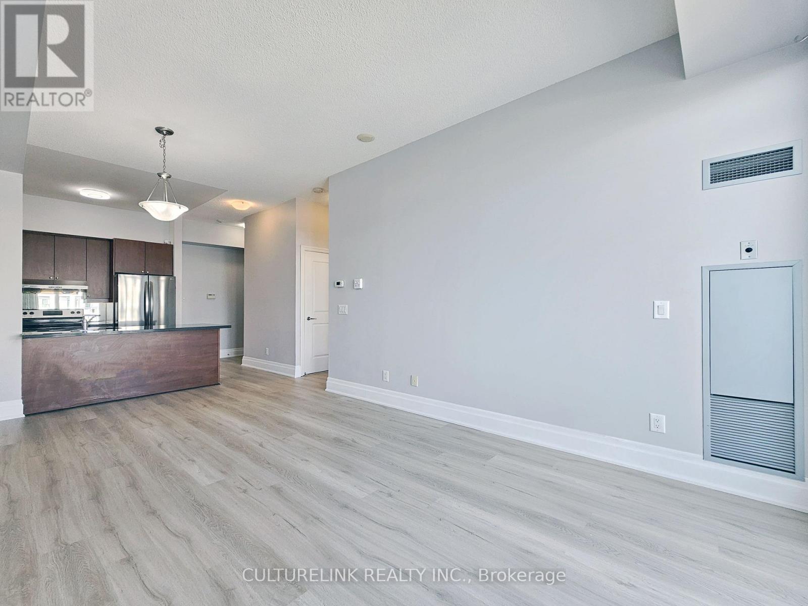 1008 - 111 Upper Duke Crescent, Markham, Ontario  L6B 1N1 - Photo 5 - N13647382