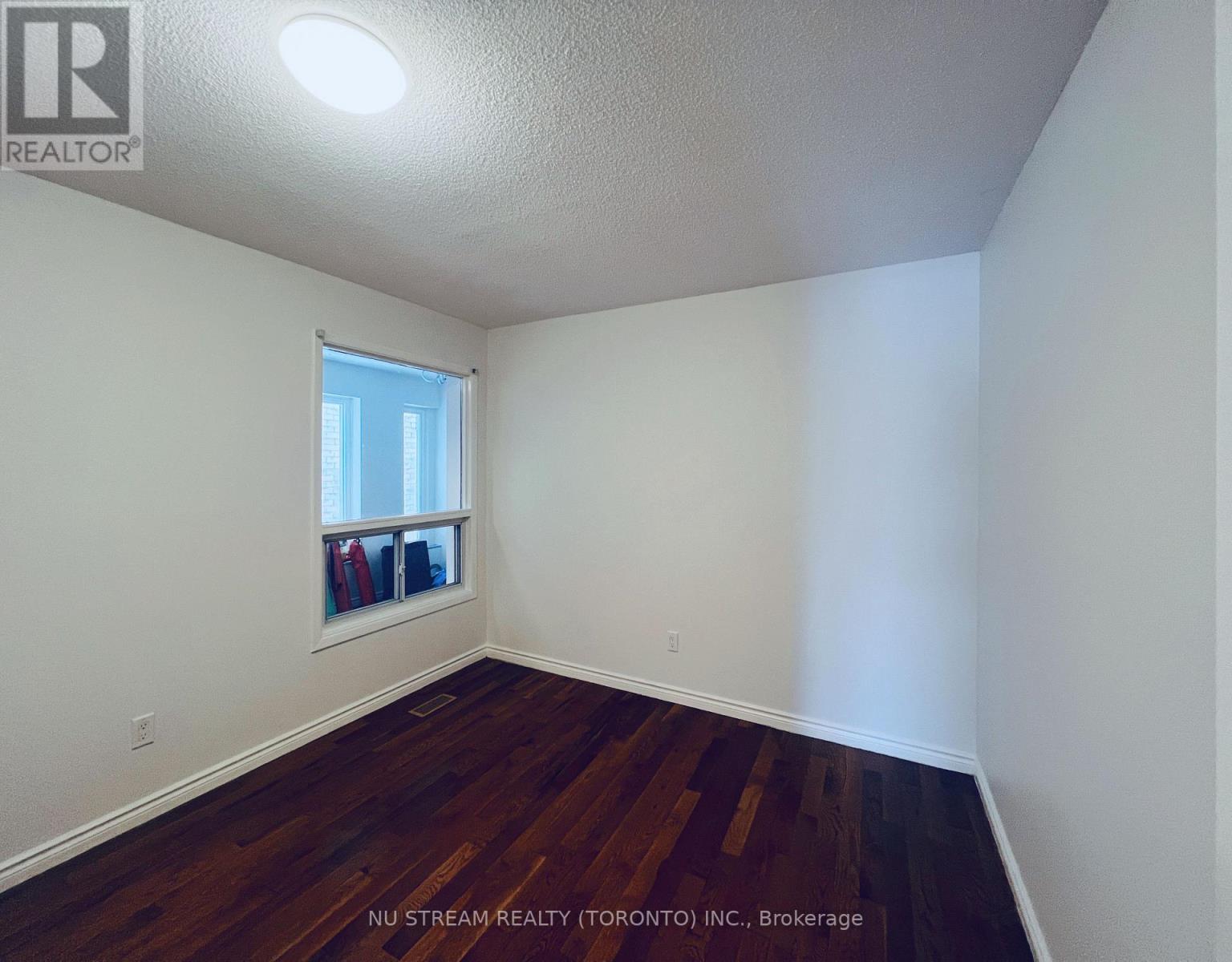 1&2 Flr - 151 Woodhall Road, Markham, Ontario  L3S 1M5 - Photo 11 - N13647388