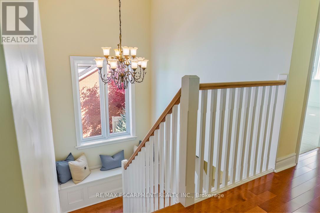 7049 Gaslamp Walk, Mississauga, Ontario  L5W 1A4 - Photo 27 - W13647204