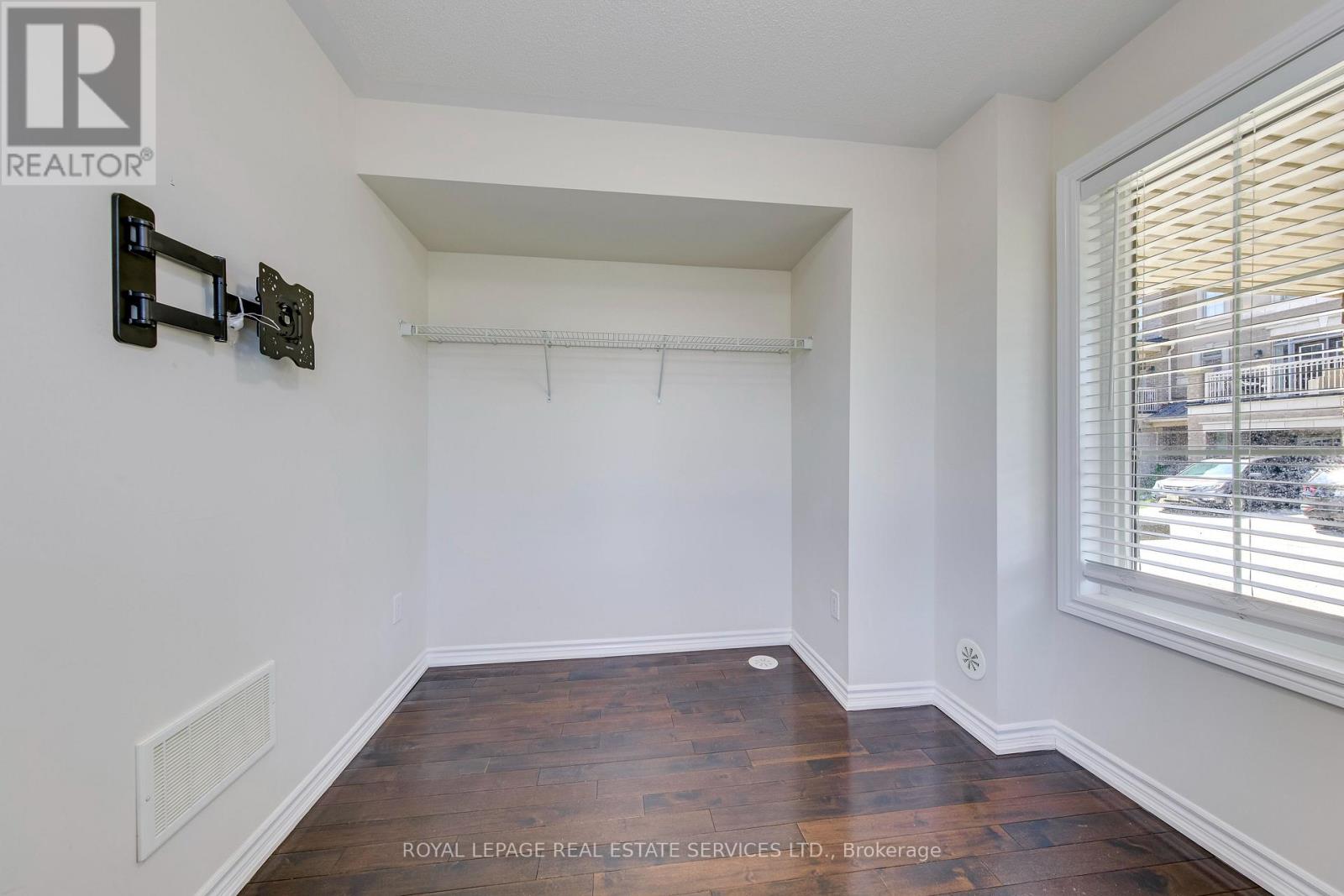 35 - 2435 Greenwich Drive, Oakville, Ontario  L6M 0S4 - Photo 6 - W13647222