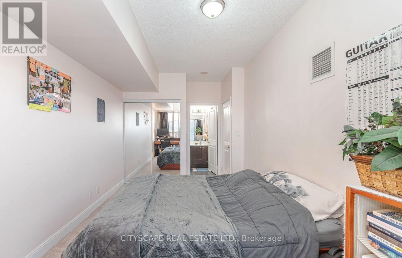 2008 - 50 Absolute Avenue E, Mississauga, Ontario  L5V 0B5 - Photo 19 - W13647228