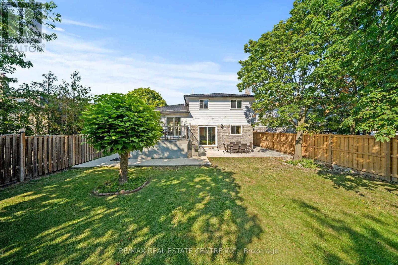 27 Jefferson Road, Brampton, Ontario  L6S 2G6 - Photo 43 - W13647314