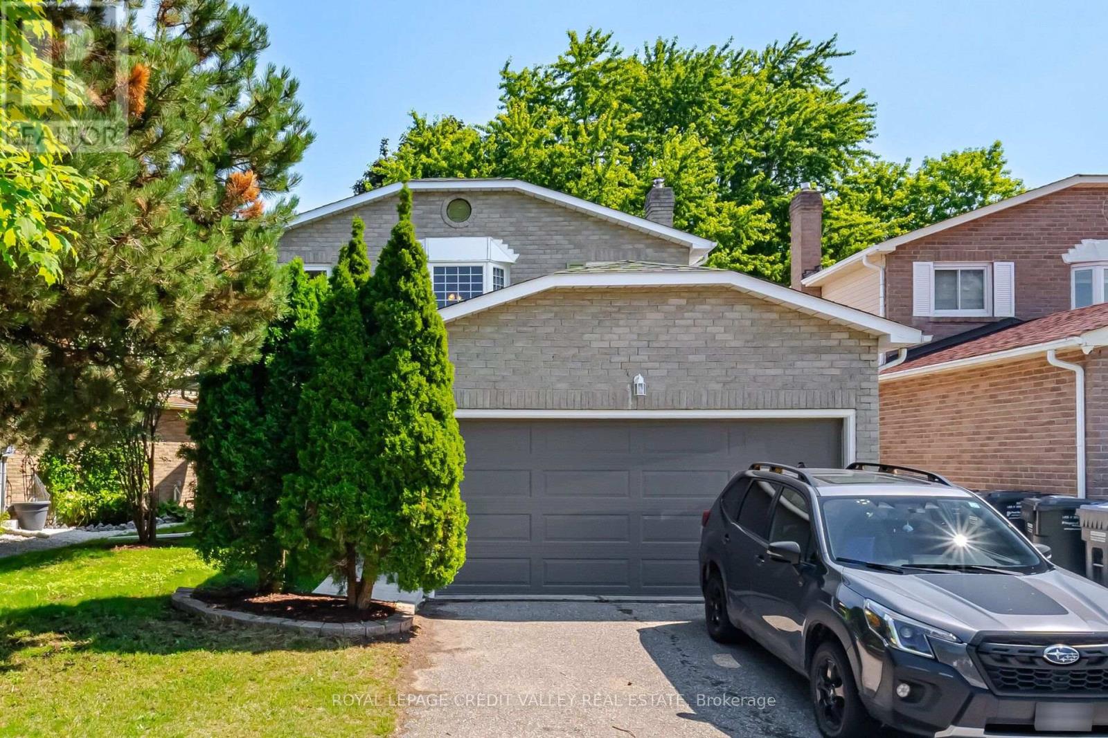 49 SUTTER AVENUE, Brampton, Ontario