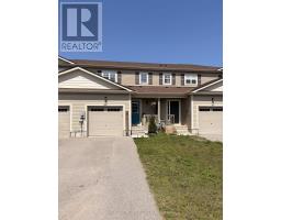 68 LITTLE RYANS WAY, Bracebridge, Ontario