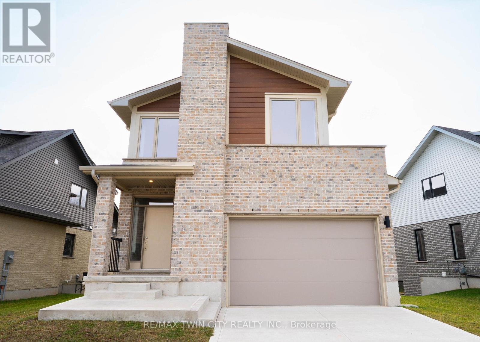 2092 Evans Crescent, London South, Ontario  N6M 0A1 - Photo 1 - X13647254