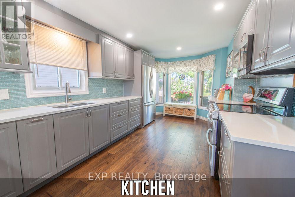 153 Oneida Place, Kitchener, Ontario  N2A 3G4 - Photo 7 - X13647286