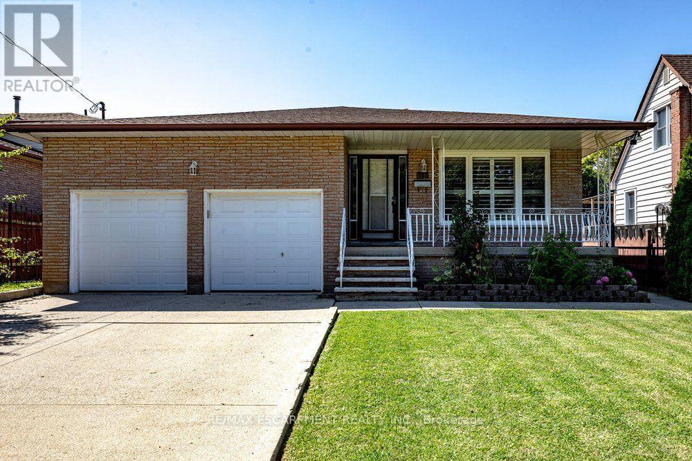 118 Pottruff Road S, Hamilton, Ontario  L8K 4A2 - Photo 1 - X13647400