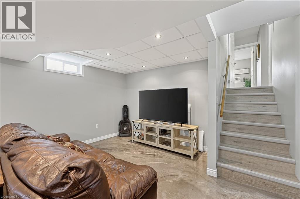 340 Good Street, New Hamburg, Ontario  N3A 2H9 - Photo 32 - 40843850