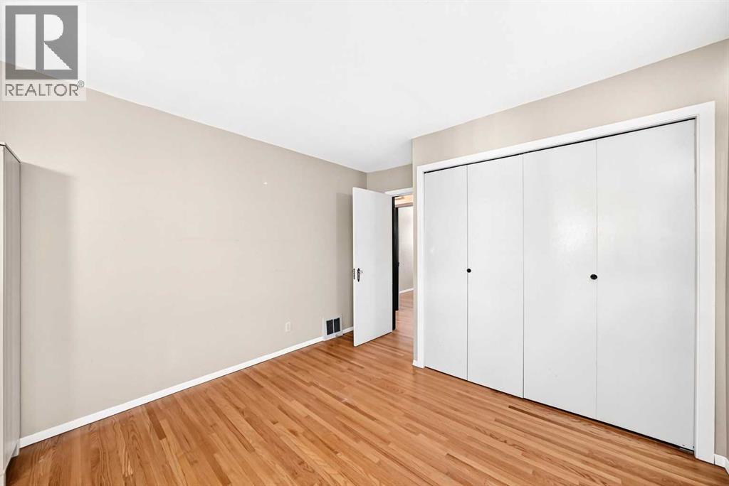2028 Westmount Road NW, Calgary, Alberta  T2N 3M9 - Photo 16 - A2324541