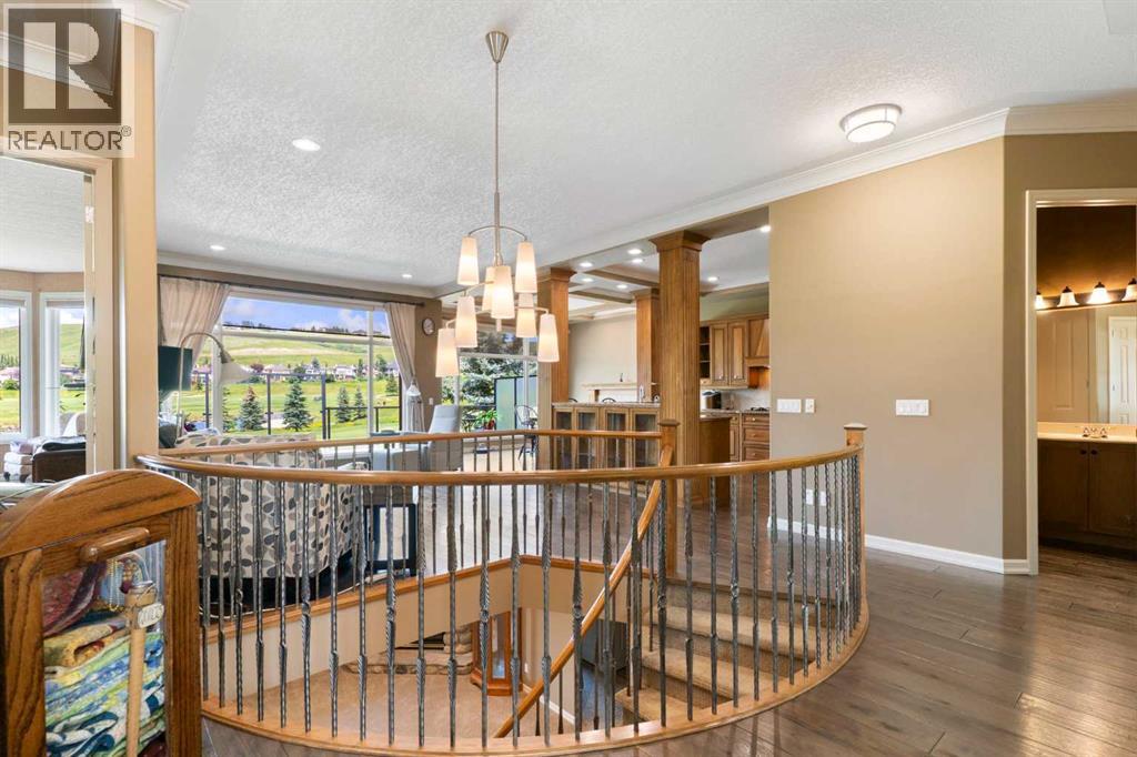 112 Gleneagles View, Cochrane, Alberta  T4C 1P3 - Photo 5 - A2326746