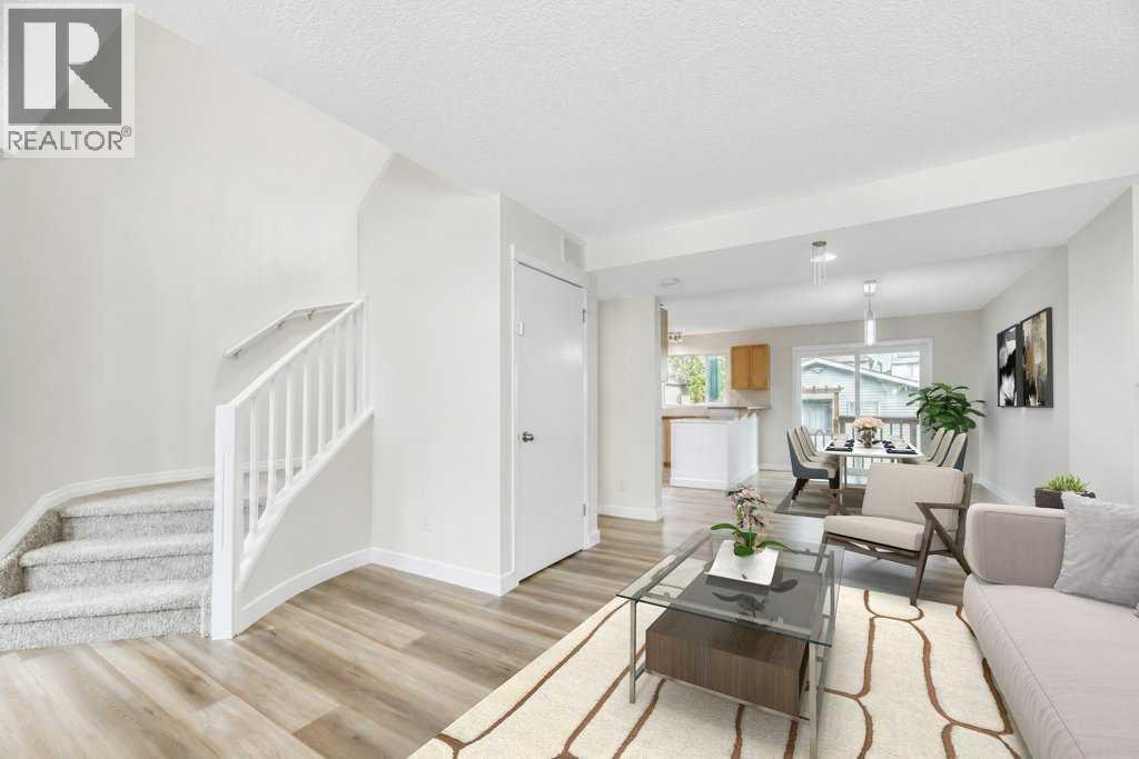 175 Prestwick Villas SE, Calgary, Alberta  T2Z 4S3 - Photo 5 - A2329015
