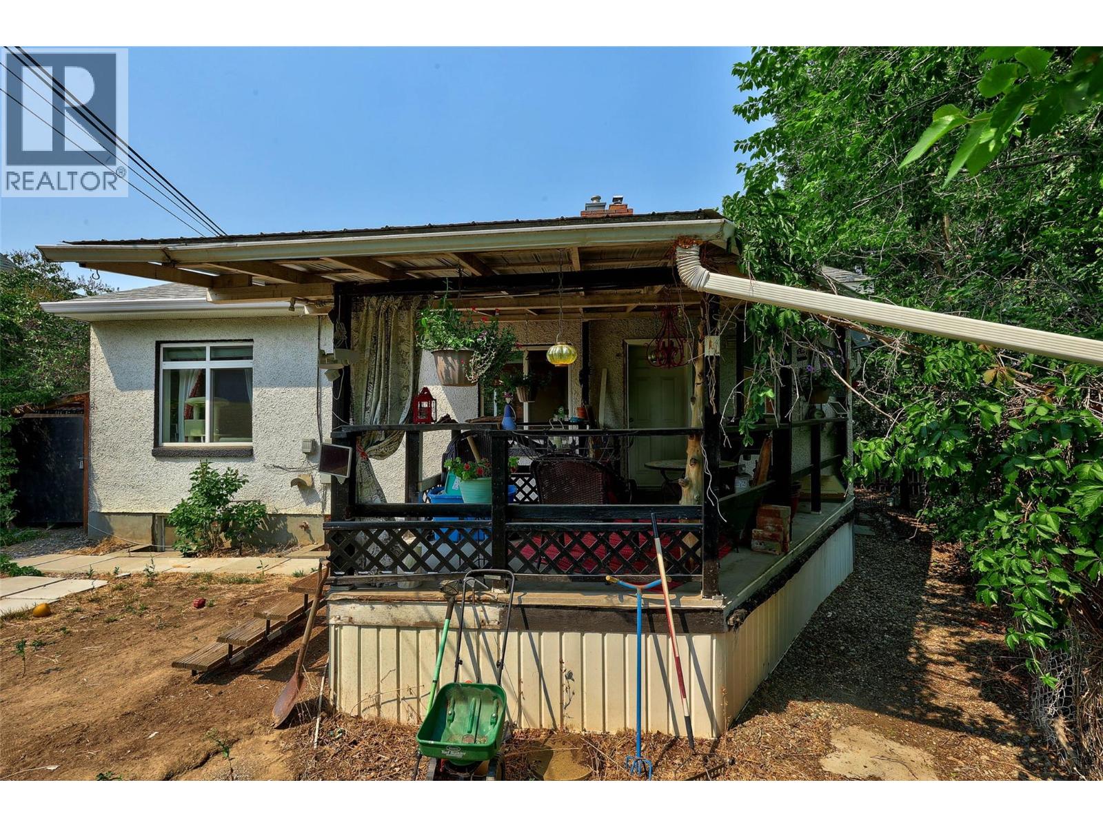 647 St Paul Street, Kamloops, British Columbia  V2C 2K1 - Photo 32 - 10394223