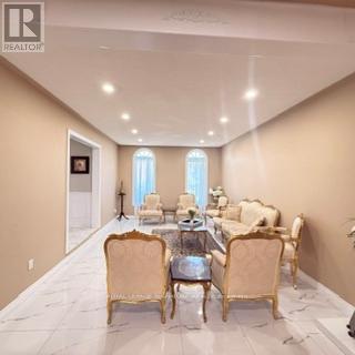 3388 Trelawny Circle, Mississauga, Ontario  L5N 6N6 - Photo 8 - W13647338