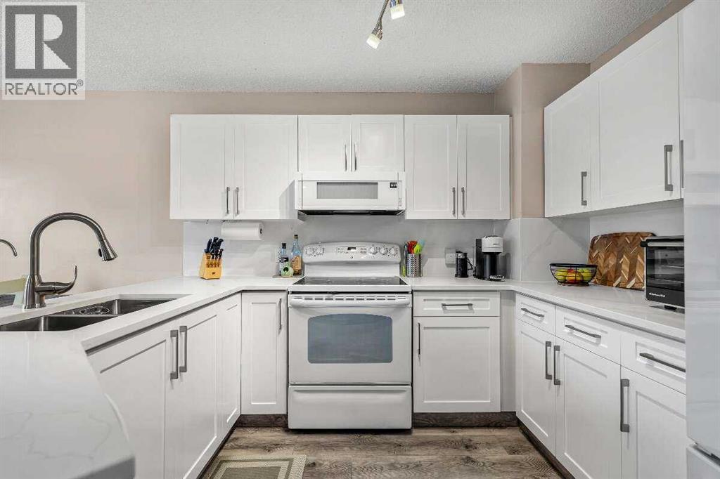 359 Mt Apex Green SE, Calgary, Alberta  T2Z 3B8 - Photo 17 - A2335425