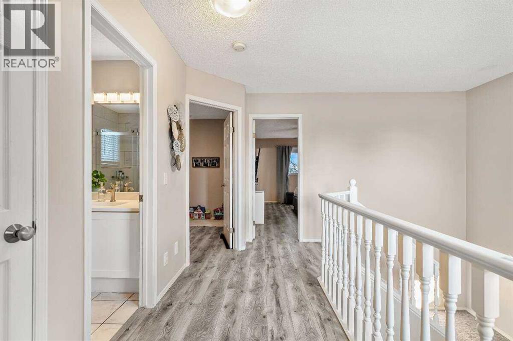 359 Mt Apex Green SE, Calgary, Alberta  T2Z 3B8 - Photo 23 - A2335425