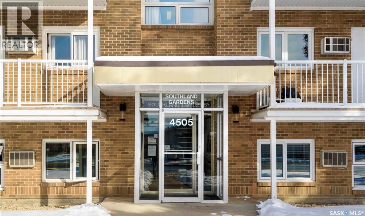 17 4505 Rae Street, Regina, Saskatchewan  S4S 3B2 - Photo 1 - SK044799