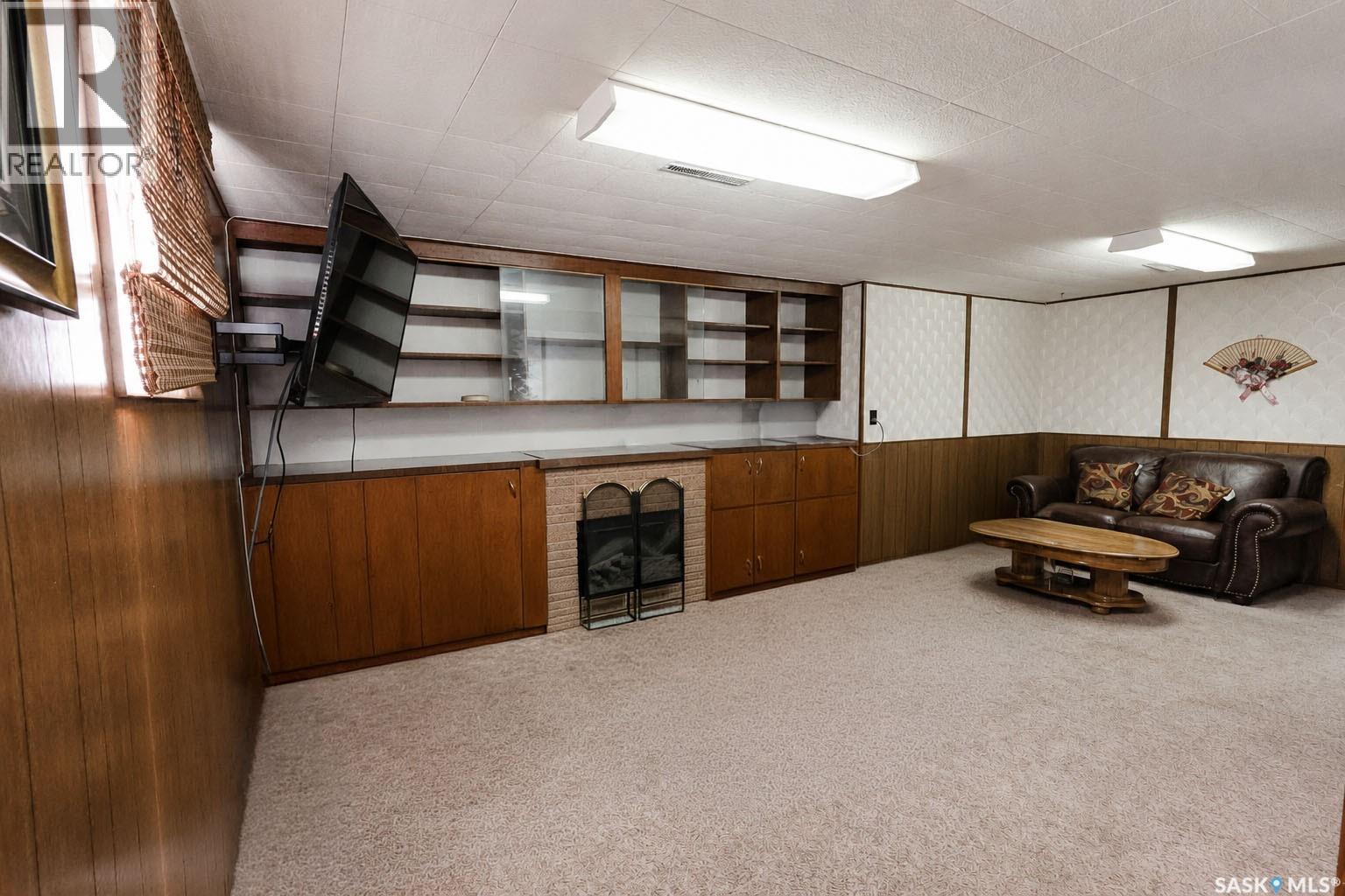 340 28th Street E, Prince Albert, Saskatchewan  S6V 1X4 - Photo 20 - SK044658