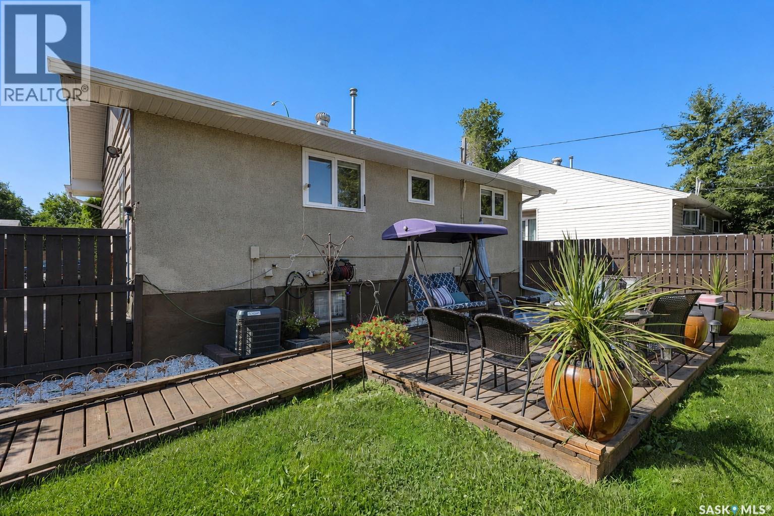 340 28th Street E, Prince Albert, Saskatchewan  S6V 1X4 - Photo 26 - SK044658