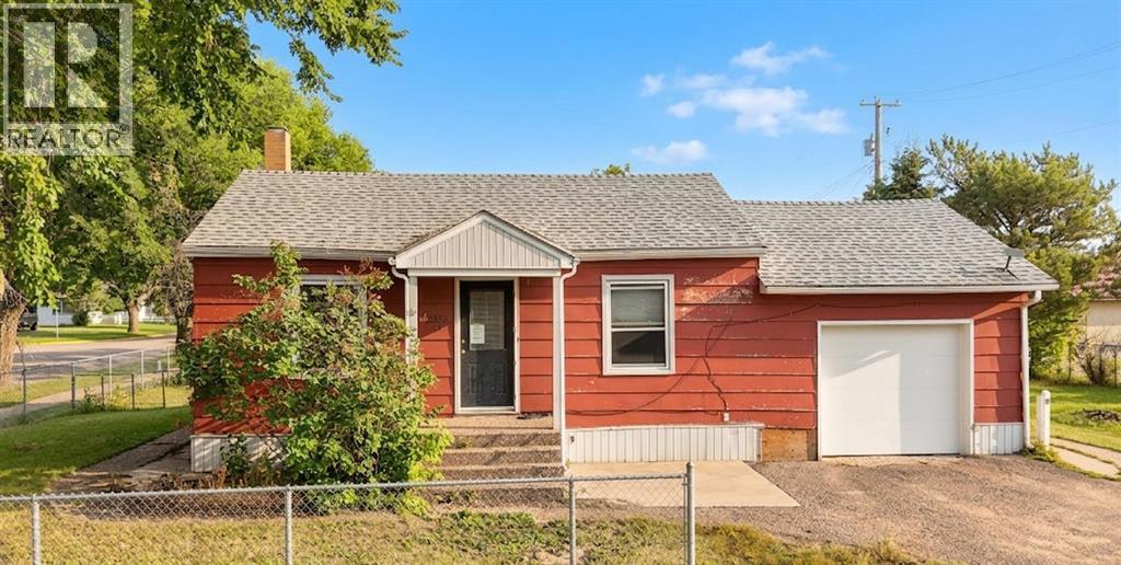 4653 55th Avenue, High Prairie, Alberta