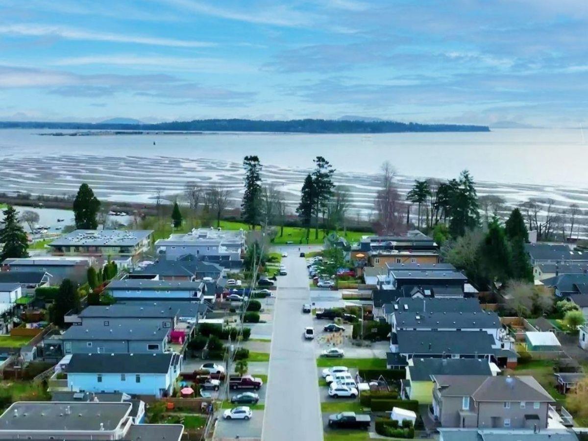 15422 Pacific Avenue, White Rock, British Columbia  V4B 1R5 - Photo 4 - R3122949