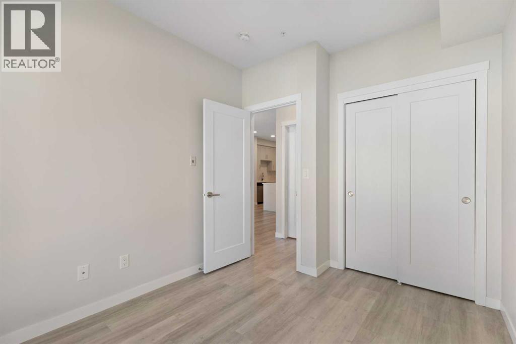 202, 150 Shawnee Square Sw, Calgary, Alberta  T2Y 0T6 - Photo 18 - A2334729
