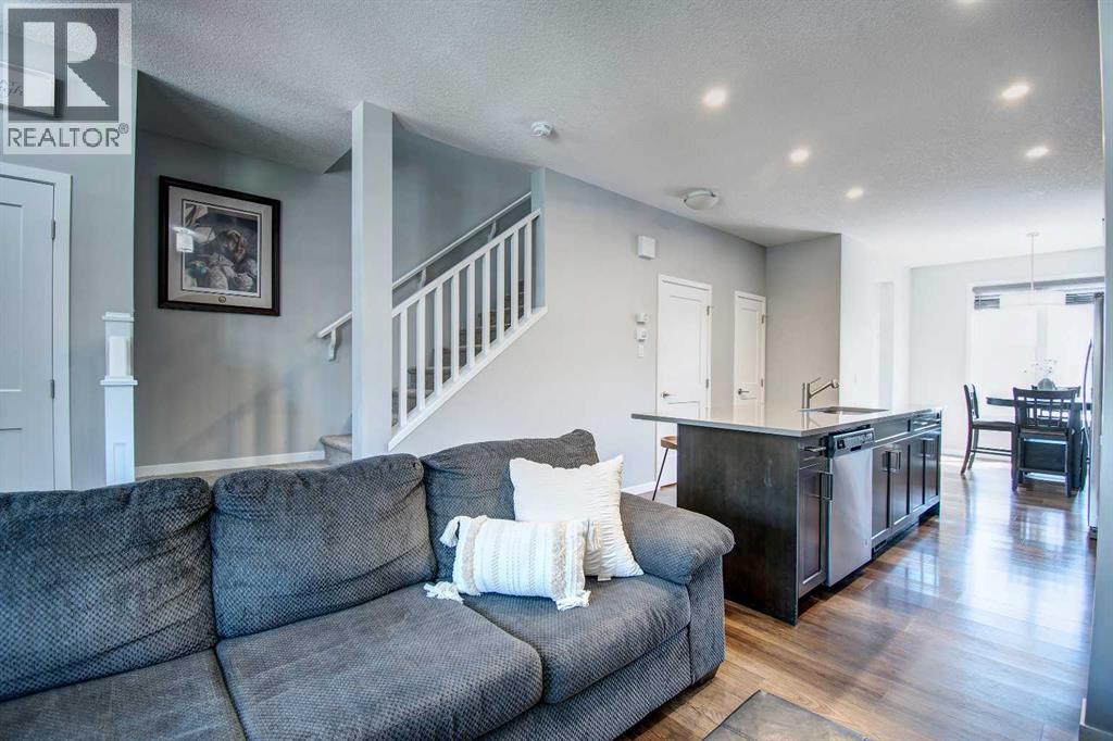 261 Ellen Way, Crossfield, Alberta  T0M 0S0 - Photo 7 - A2335337