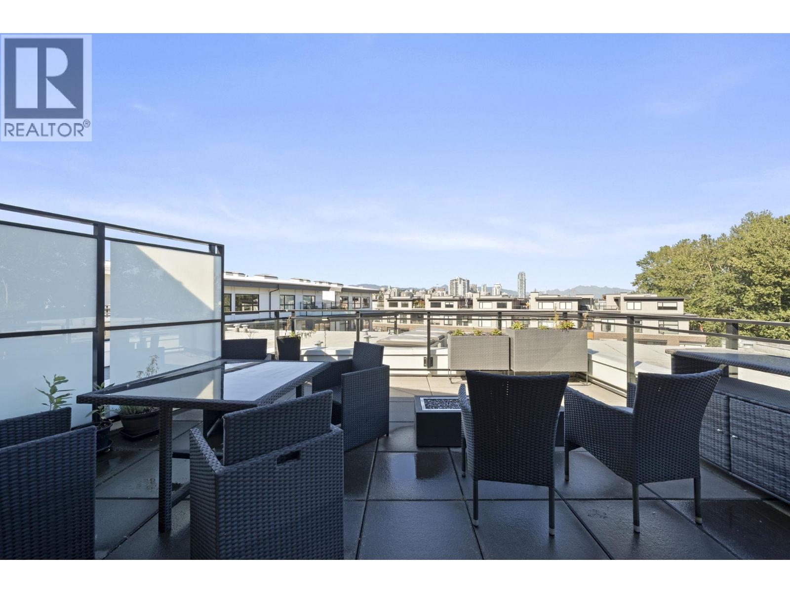 416 300 Salter Street, New Westminster, British Columbia V3M 0L9 - Photo 34 - R3153397