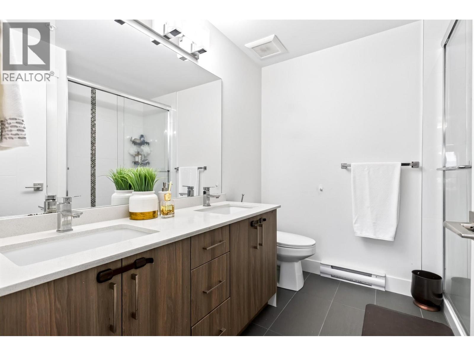 401 22577 Royal Crescent, Maple Ridge, British Columbia  V2X 2M2 - Photo 23 - R3153426