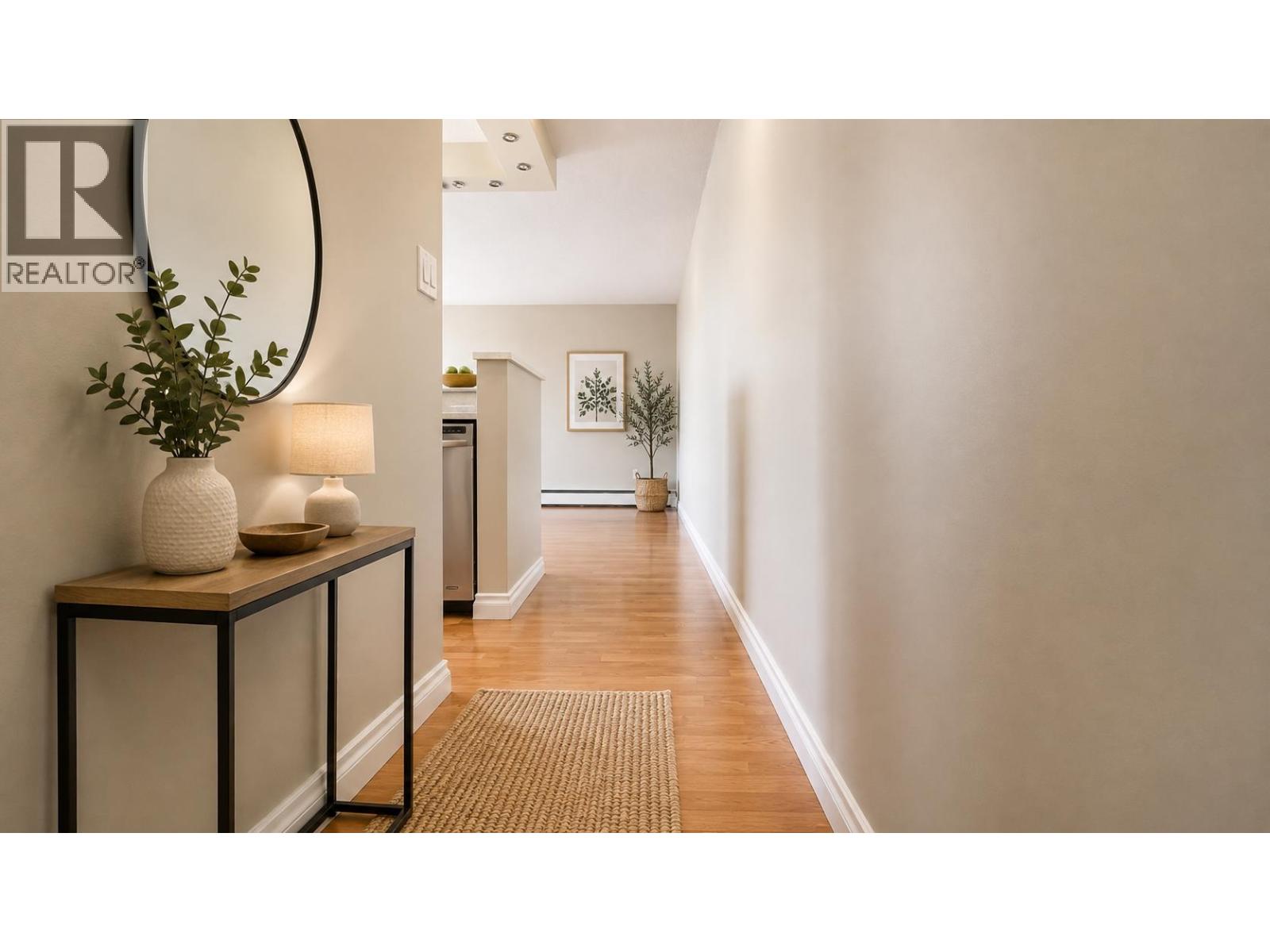 1607 145 St. Georges Avenue, North Vancouver, British Columbia  V7L 3G8 - Photo 12 - R3153444