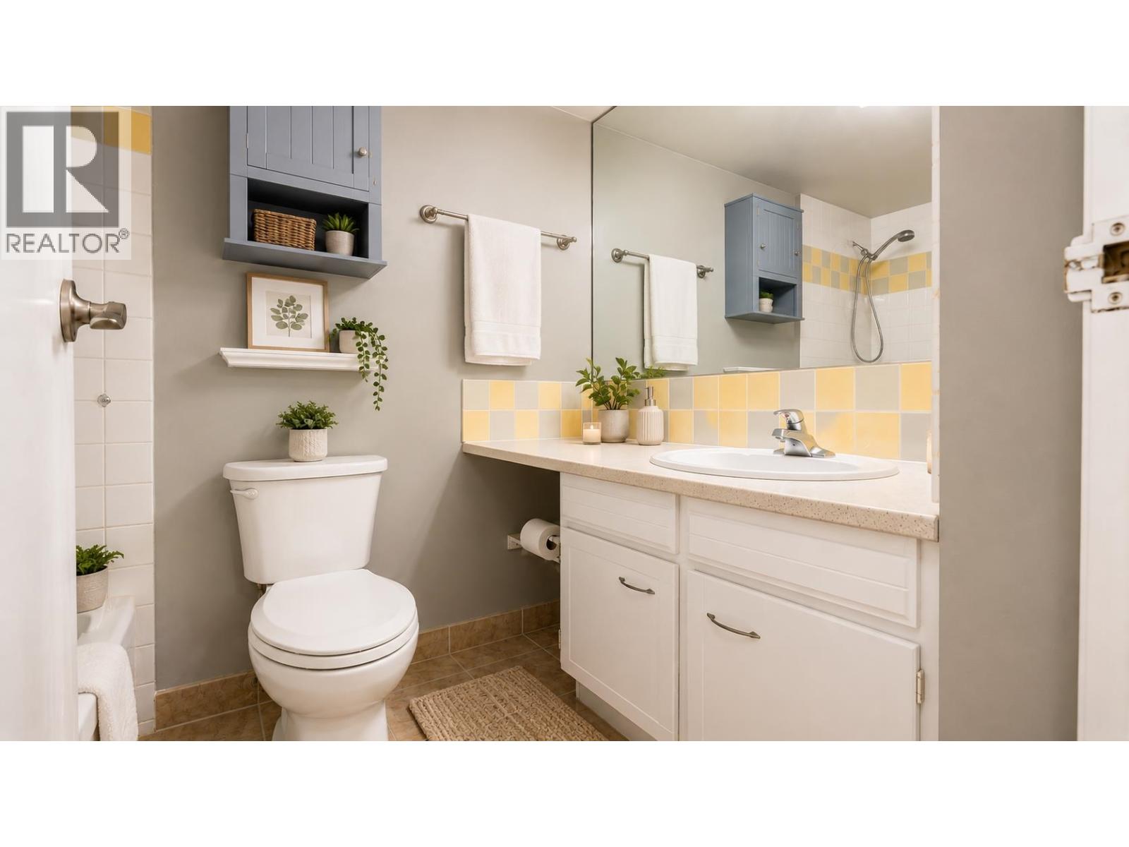 1607 145 St. Georges Avenue, North Vancouver, British Columbia  V7L 3G8 - Photo 14 - R3153444