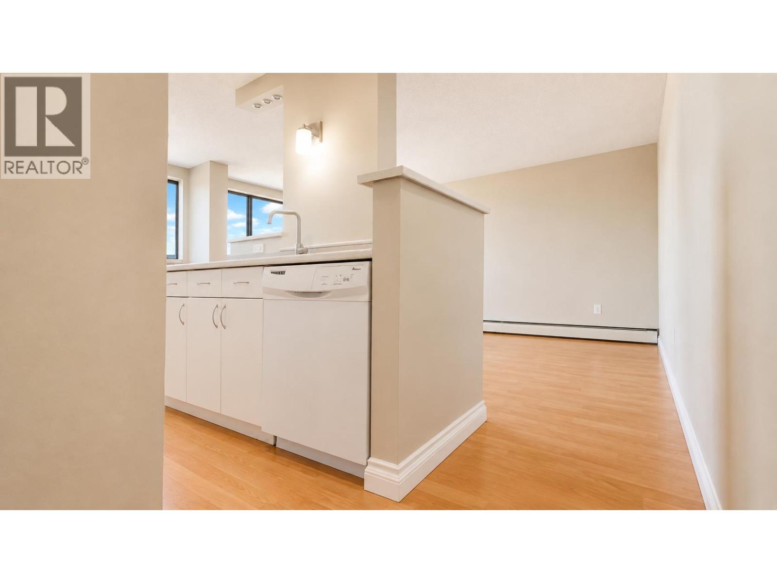 1607 145 St. Georges Avenue, North Vancouver, British Columbia  V7L 3G8 - Photo 20 - R3153444