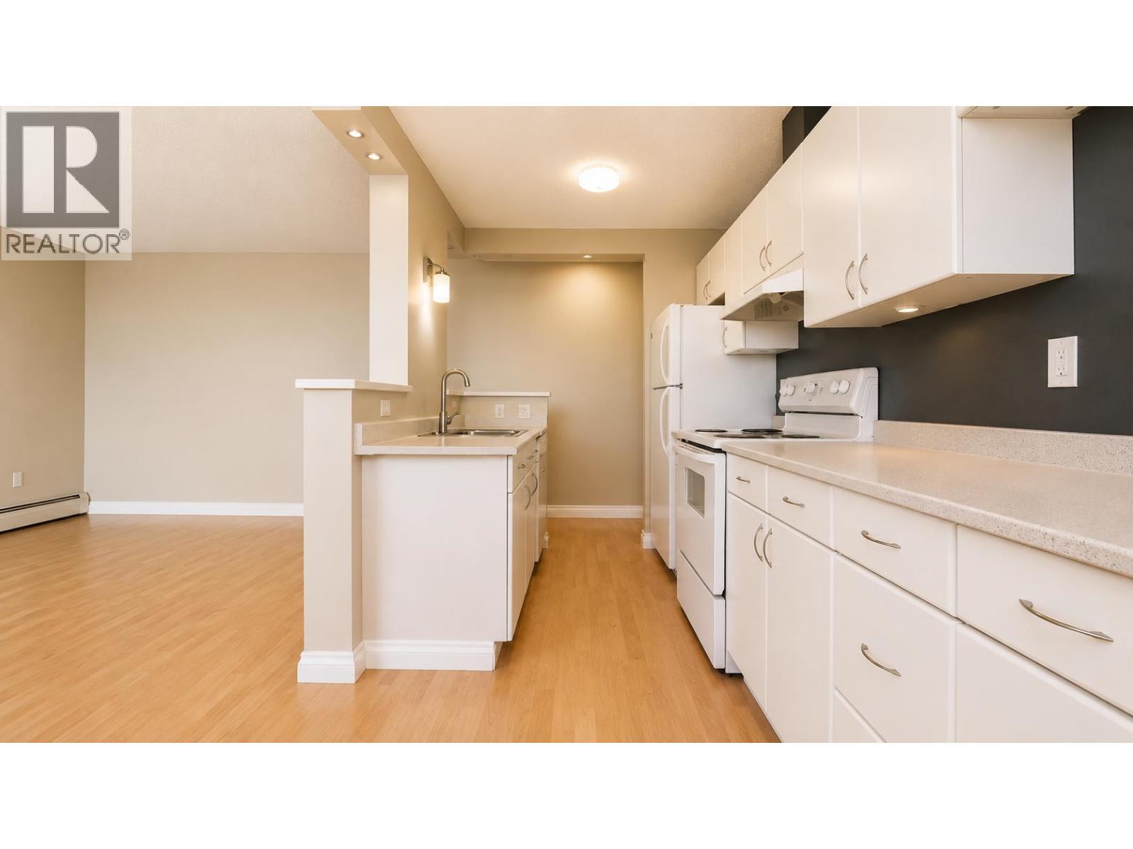 1607 145 St. Georges Avenue, North Vancouver, British Columbia  V7L 3G8 - Photo 25 - R3153444