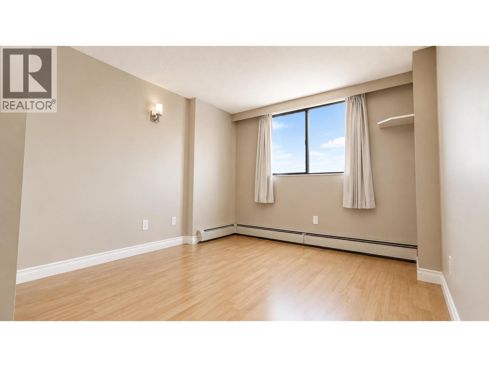 1607 145 St. Georges Avenue, North Vancouver, British Columbia  V7L 3G8 - Photo 31 - R3153444