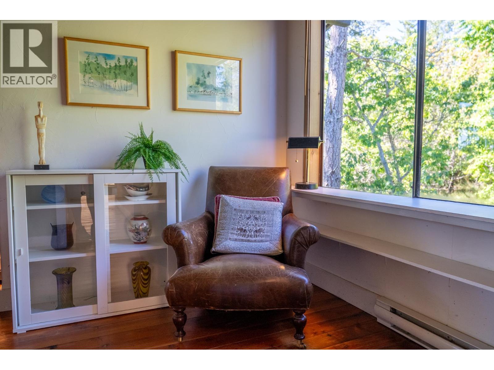 9919 Southlands Drive, Pender Island, British Columbia V0N 2M3 - Photo 19 - R3153399