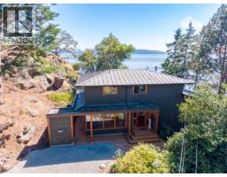 9919 SOUTHLANDS DRIVE, Pender Island, British Columbia