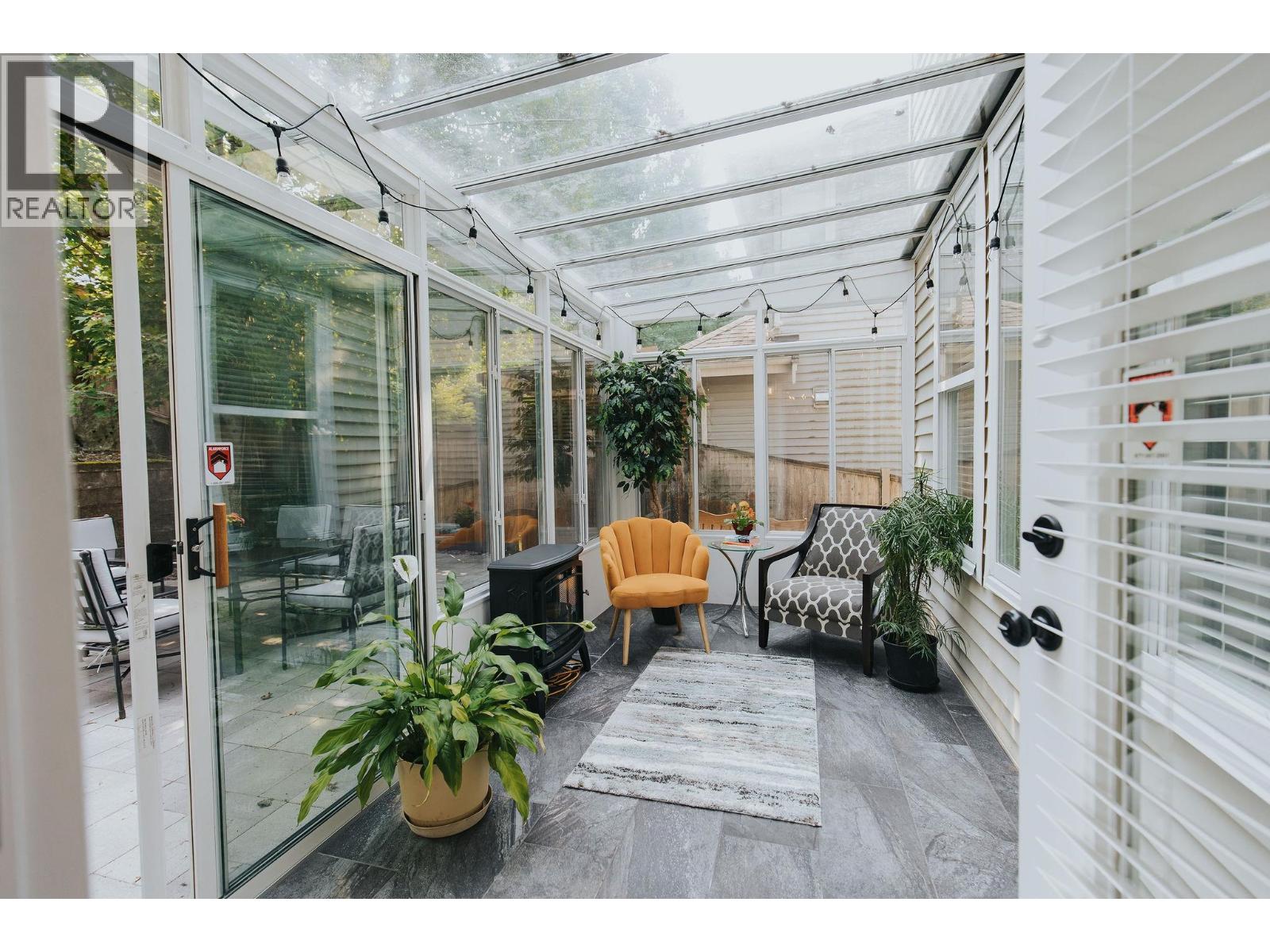 164 Sycamore Drive, Port Moody, British Columbia V3H 0C5 - Photo 9 - R3153437